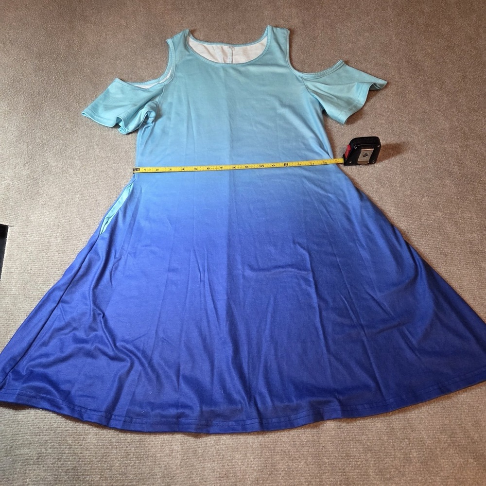 Women's Cold Shoulder Shirt Dress Size Small Blue Ombre Knee Length With Pockets